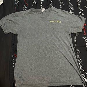 Gray rum shirt love it size medium pretty loose